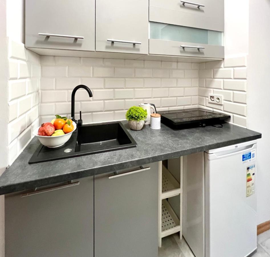 Ferienwohnung K22 Andersa 12 M Ratusz Arsenal Warschau Exterior foto