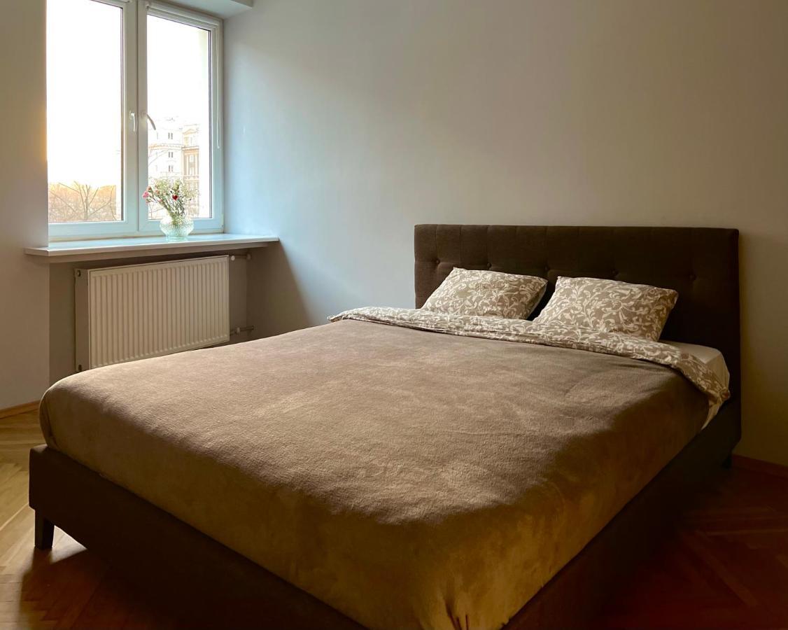 Ferienwohnung K22 Andersa 12 M Ratusz Arsenal Warschau Exterior foto